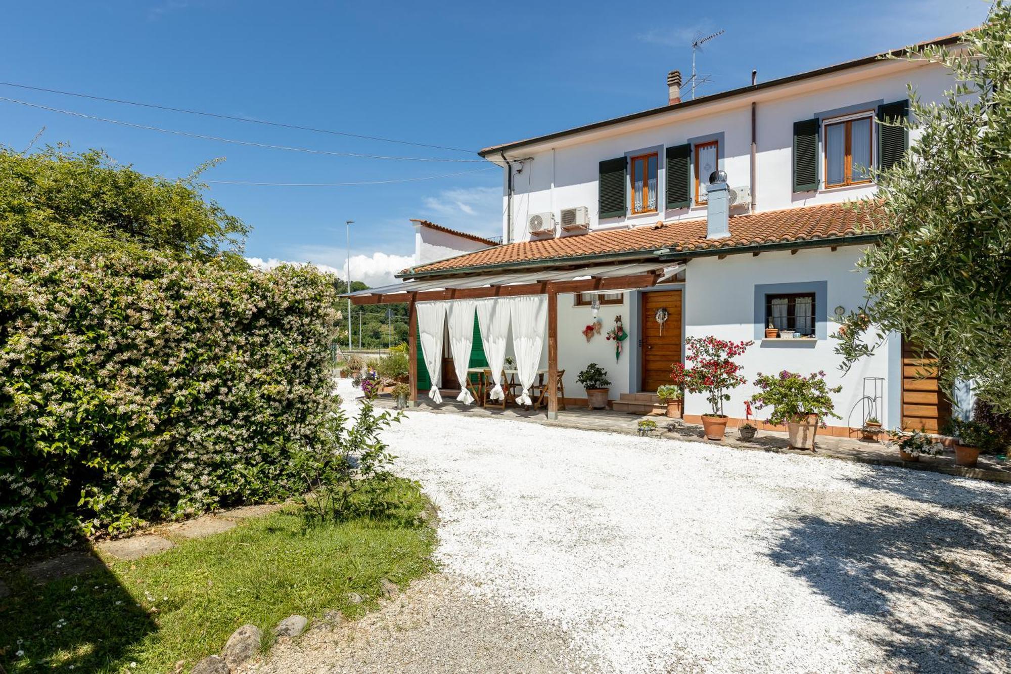B&B Il Ramaiolo Santa Maria a Monte Екстер'єр фото